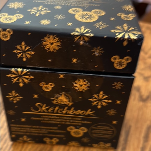 Disney exclusive sketchbook, ornament,will you marry me